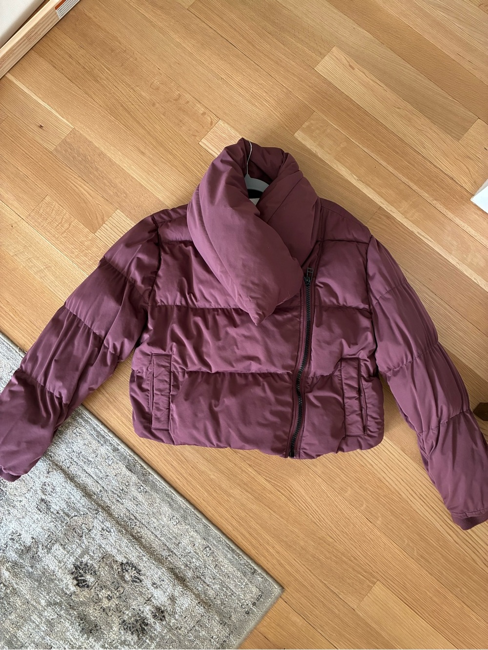 Avec Les Filles Cropped Puffer Coat